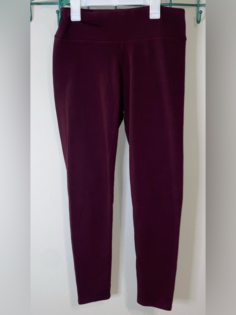 aerie Wine Maroon Active Leggings